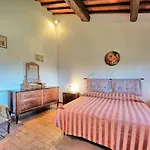 Casale Giotto By Posarellivillas *