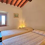 Вилла Casale Giotto By Posarellivillas