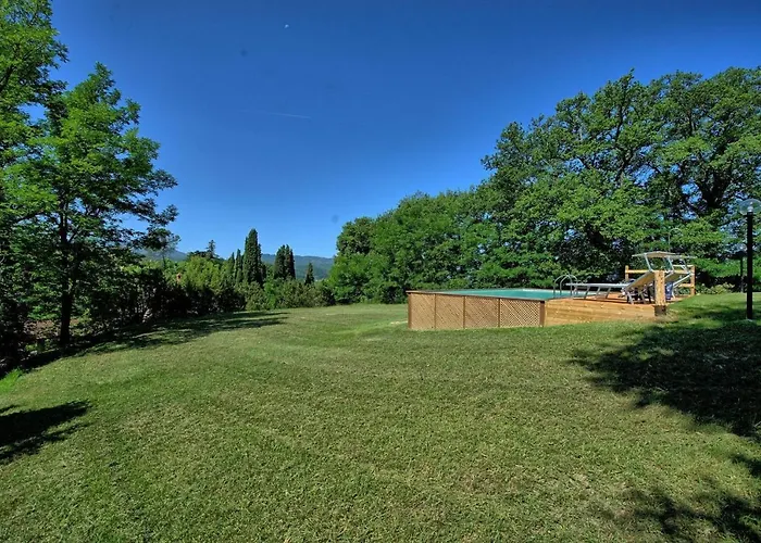 Villa Casale Giotto By Posarellivillas *